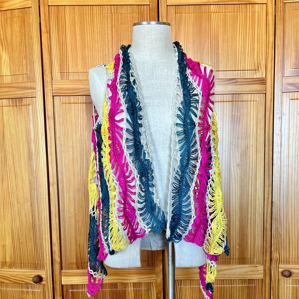 Umgee Small/Medium Colorful Crochet Cardigan Vest Boho Festival - Picture 3 of 9